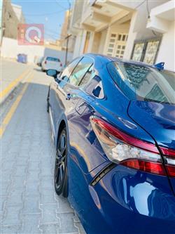 تۆیۆتا کامری